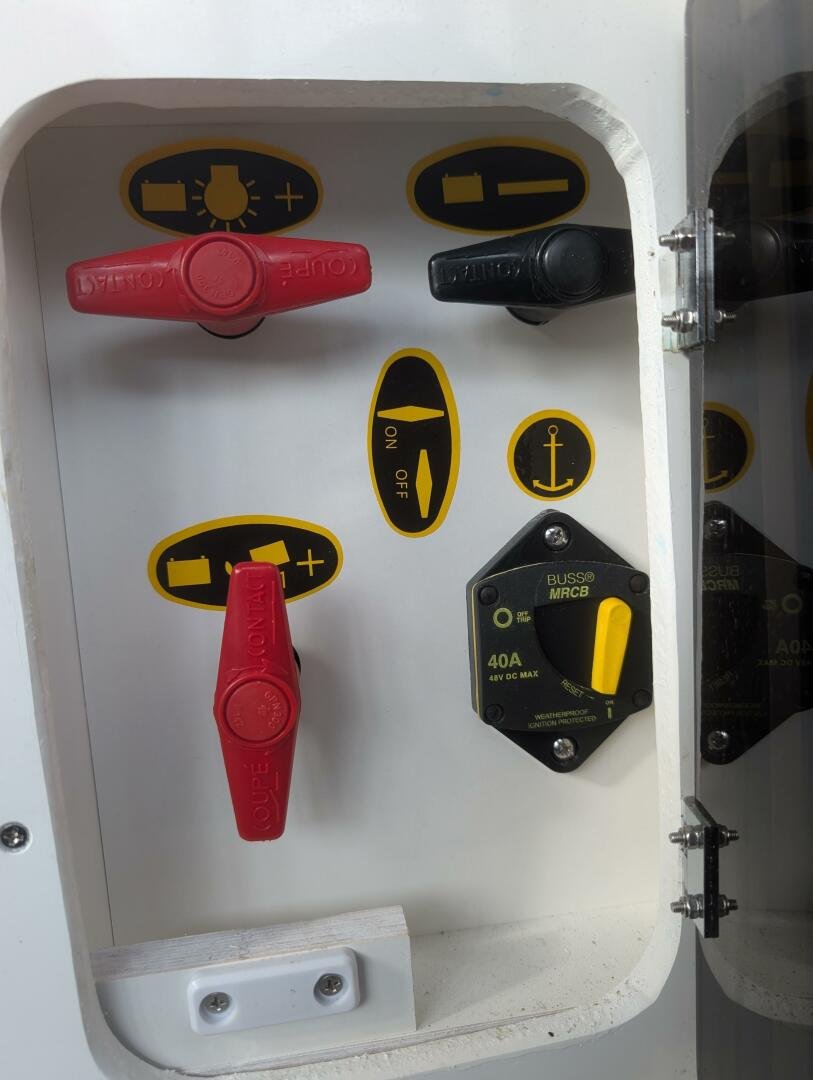 2024 Jeanneau NC 795 Series 2